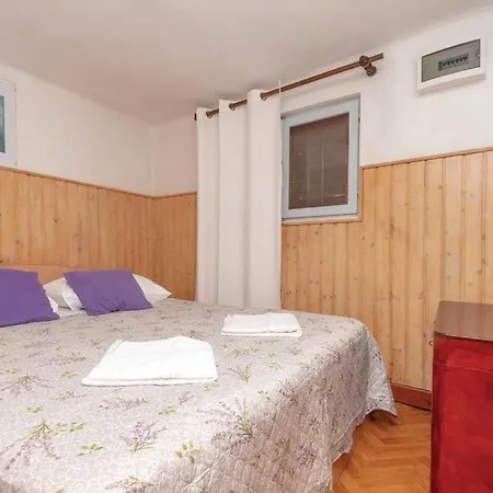 Villa Peace & Quiet By Guide