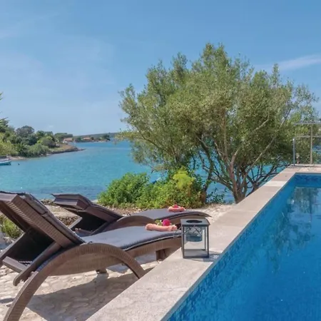 Peace & Quiet By Guide Vela Luka