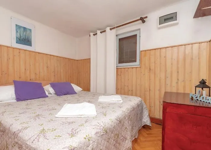 Villa Peace & Quiet By Guide