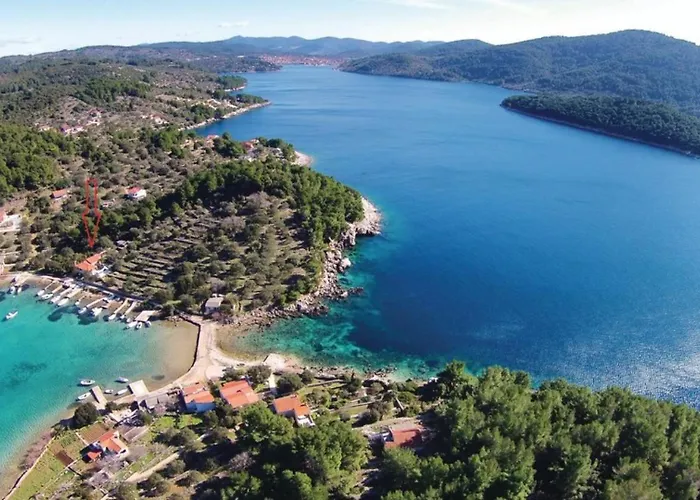 Villa Peace & Quiet By Guide *